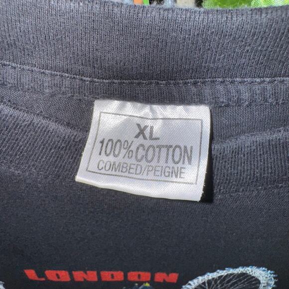Vintage Y2K London Britain UK 1990s location tourist t-shirt - Picture 3 of 4